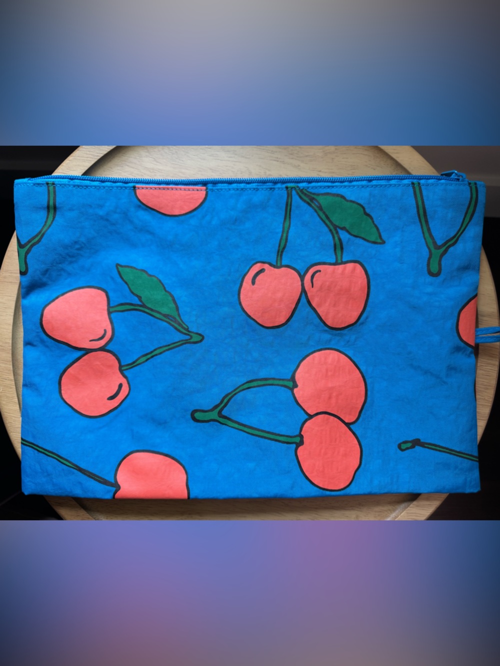 Baggu Large Cherries Go Pouch - Picture 2 of 3